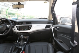 2019款吉利远景X3