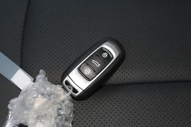 2019款吉利远景X3