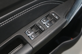 2019款吉利远景X3