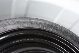 2019款丰田卡罗拉