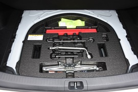 2019款丰田卡罗拉