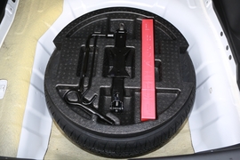 2019款宝骏310W