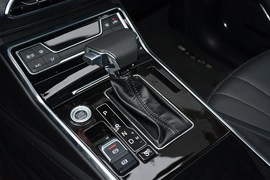   2019款众泰T600 1.5T 自动尊享版