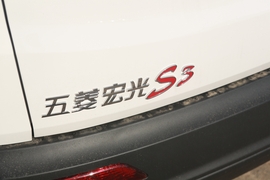 2019款五菱宏光S3