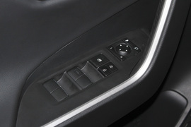 2020款丰田RAV4荣放