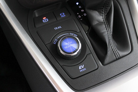 2020款丰田RAV4荣放