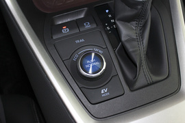 2020款丰田RAV4荣放