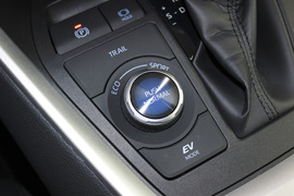 2020款丰田RAV4荣放