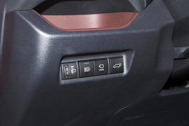 2020款丰田RAV4荣放