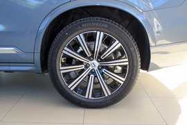 2020款沃尔沃XC90