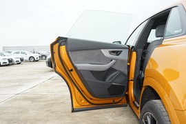 2019款奥迪Q8