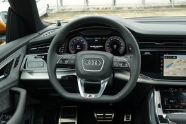 2019款奥迪Q8