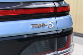 2019款宝骏RM-5
