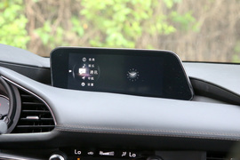 2020款马自达昂克赛拉三厢