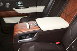 2018款劳斯莱斯库里南