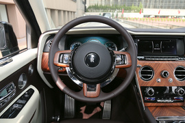 2018款劳斯莱斯库里南