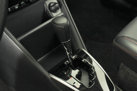 2020款丰田YARiS