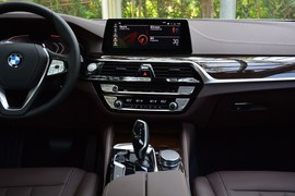 2019款宝马525Li