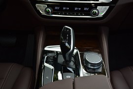 2019款宝马525Li