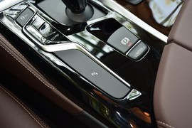 2019款宝马525Li