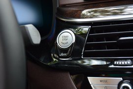 2019款宝马525Li