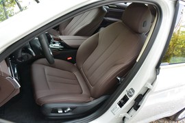 2019款宝马525Li