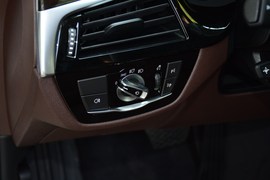 2019款宝马525Li