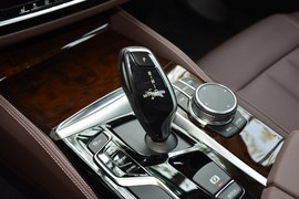 2019款宝马525Li
