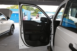 2019款长安欧尚X70A