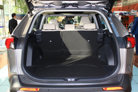 2020款丰田RAV4荣放