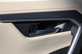 2020款丰田RAV4荣放