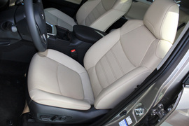 2020款丰田RAV4荣放