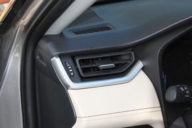 2020款丰田RAV4荣放