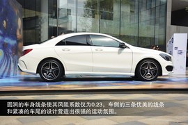 2014款奔驰CLA260实拍解析