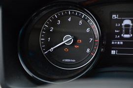 2019款五菱宏光PLUS