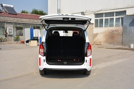 2019款五菱宏光PLUS