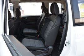 2019款五菱宏光PLUS