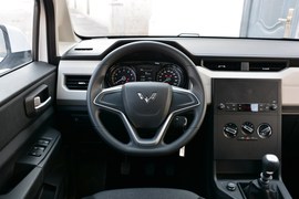 2019款五菱宏光PLUS