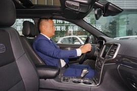 2019款Jeep大切诺基