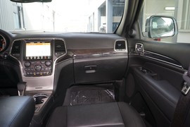 2019款Jeep大切诺基