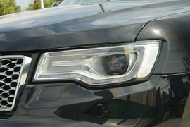 2019款Jeep大切诺基