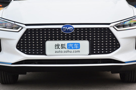 2019款比亚迪E3