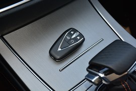 2020款长安欧尚X7