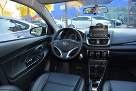 2020款丰田YARiS