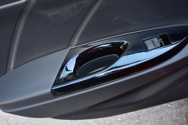 2020款丰田YARiS