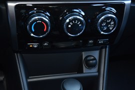 2020款丰田YARiS