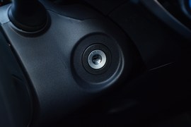 2020款丰田YARiS