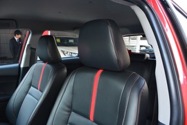 2020款丰田YARiS