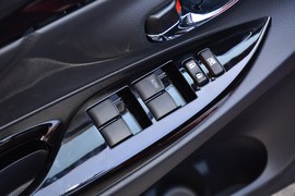 2020款丰田YARiS