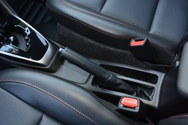 2020款丰田YARiS